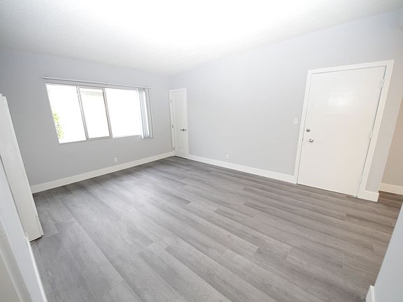 2nd image of 1518 9th St APT I