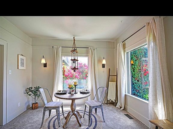4th image of 2503 Lombard Ave #A