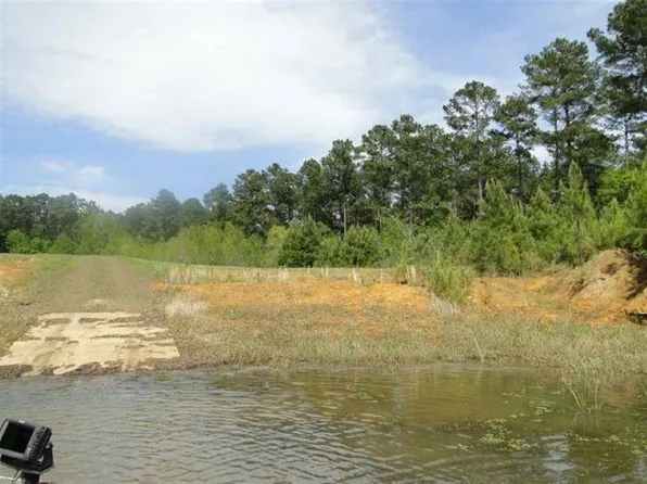 107 Old Tejas Trl W, Hemphill, TX 75948