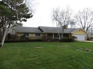 1820 Alverno Dr, Brookfield, WI 53005