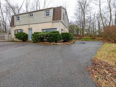 383 Moodus Road, East Hampton, CT, 06424
