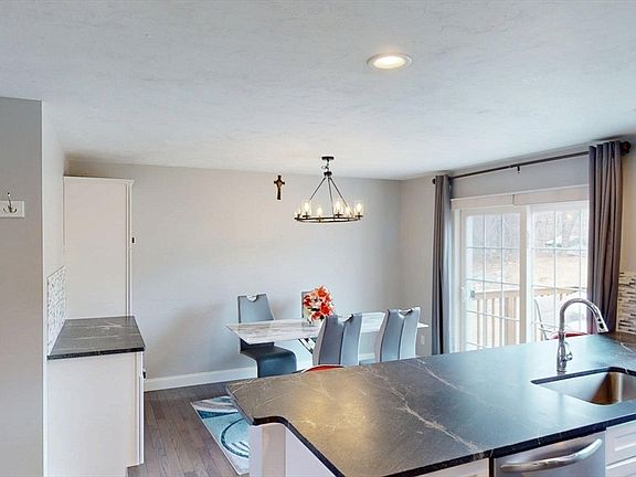 3rd image of 239 Woodland St #3