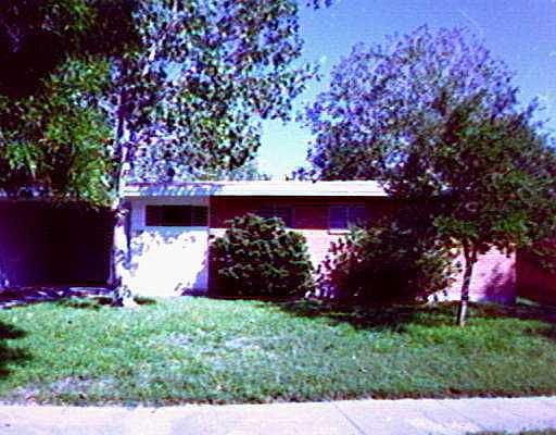 1st image of 930 Woodlawn Dr
