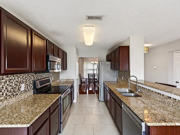 5th image of 4629 Cather Ct