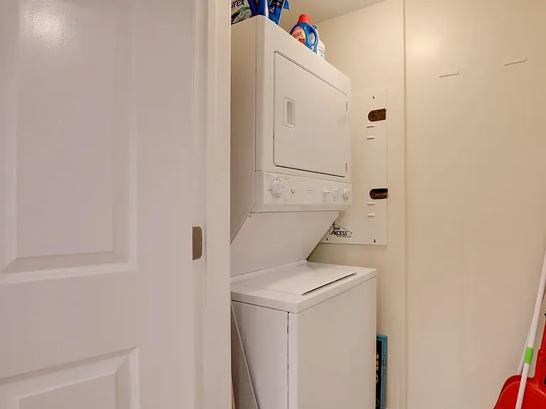 Laundry Room Cabinet
