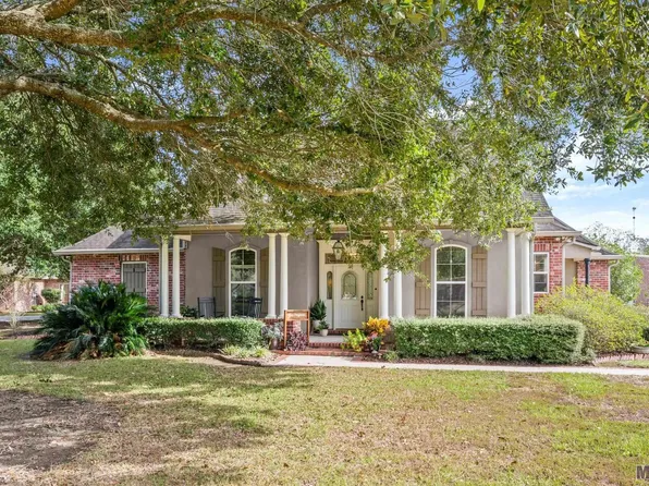 11152 N Terrell Ave, Gonzales, LA 70737