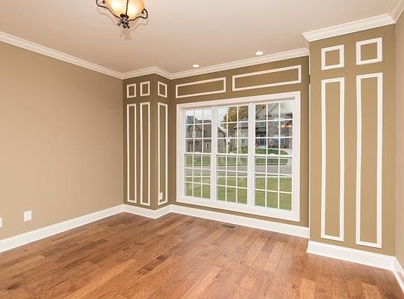3rd image of 272 Farmington Lot 272