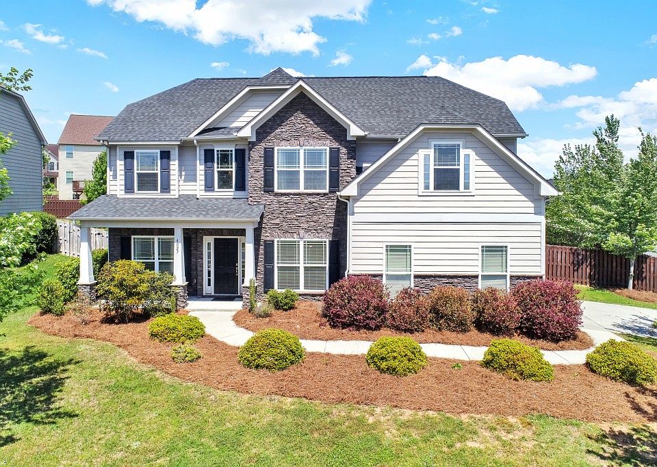 1st image of 4027 Grove Park Ln