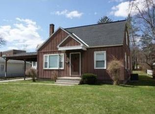29 Van Buren Ave, Ravena, NY 12143