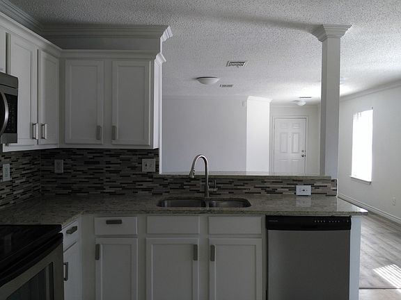 5th image of 2245 Bradford Pear Dr