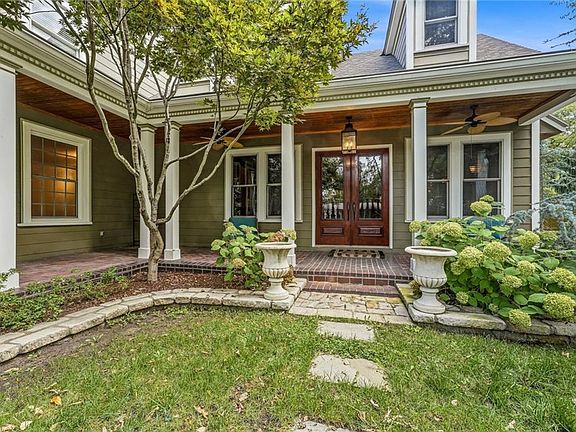 5th image of 5217 Walmer St