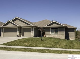 6814 N 159th St, Omaha, NE 68116
