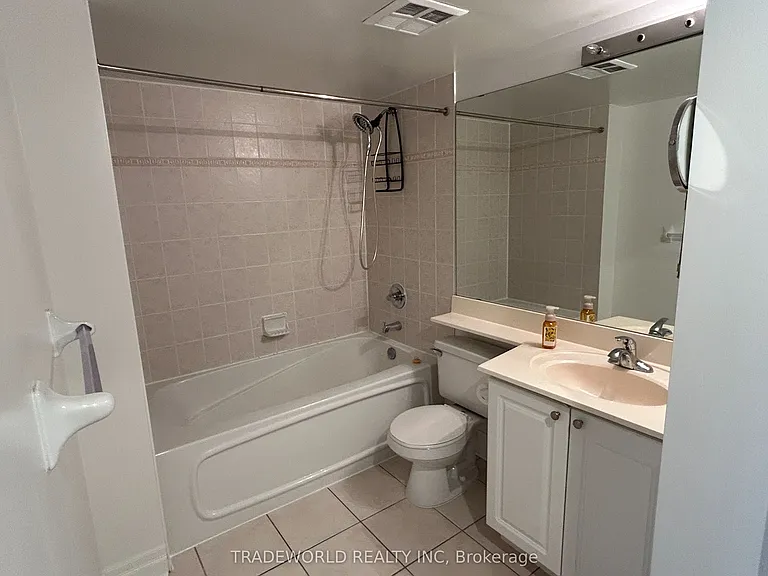 21 Hillcrest Ave #501 — Photo 6