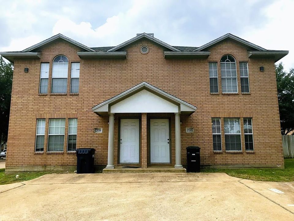 1st image of 2536 Ashford Dr