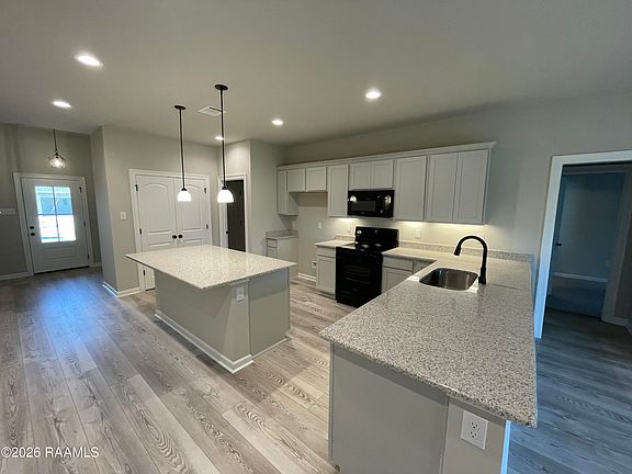 2nd image of 7389 Alley Oak Ln