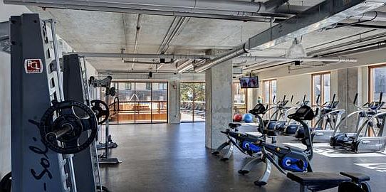 5th image of 413 E Huron St #1314