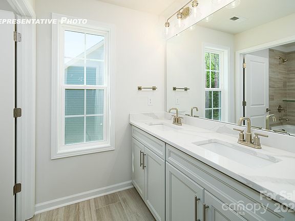 4th image of 6142 Sylvan Dr