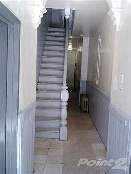 3rd image of 205 Sumpter St APT 1L