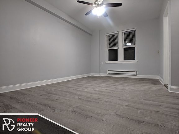4th image of 5860 N Kenmore Ave #5860404