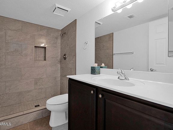 4th image of 1720 E THUNDERBIRD Road #1019