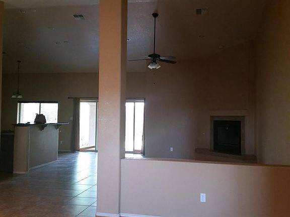 3rd image of 5982 E 39th Ln