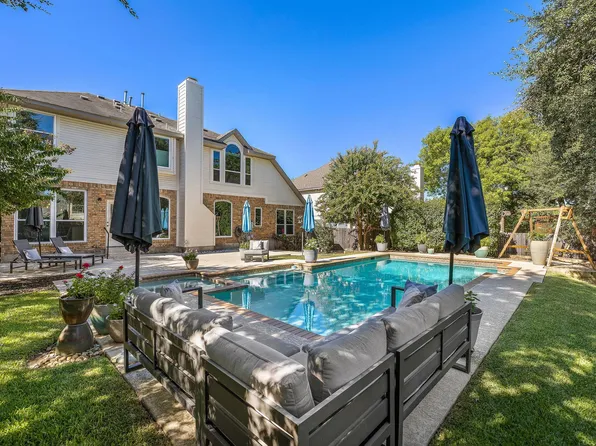 3712 Royal Port Rush Dr, Round Rock, TX 78664