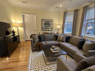 73A Thatcher St #201, Brookline, MA 02446