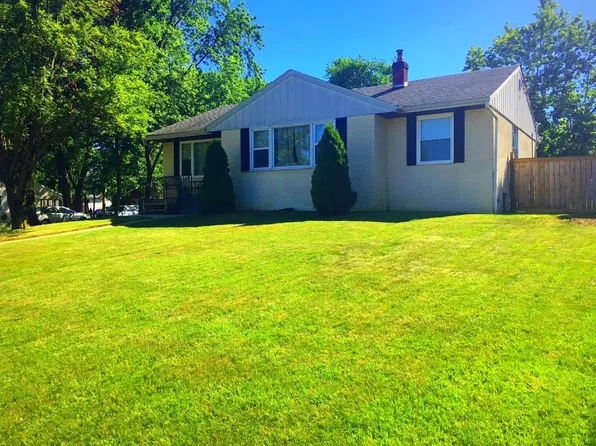 526 Rohach Rd, Aston, PA 19014