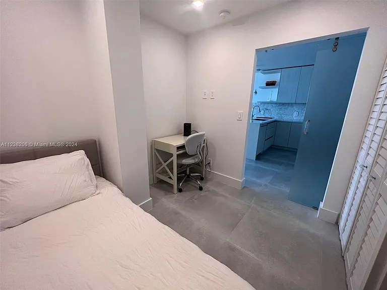 100 Lincoln Rd #1608 — Photo 13