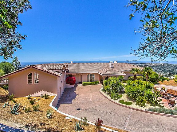 2nd image of 25548 Paseo De Cumbre