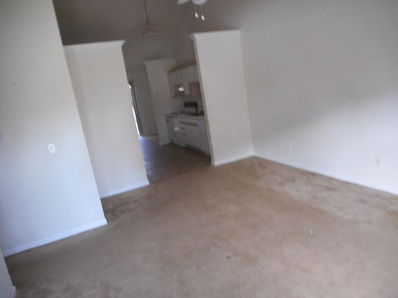 2nd image of 2713 A Bluff View Dr