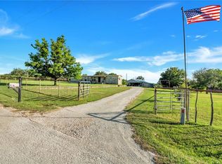 744 Lands Way Rd, Weatherford, TX 76087