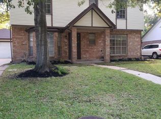 11702 Fallwood Dr, Houston, TX 77065