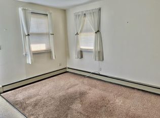 27 Hopper St, Pleasantville, NY 10570