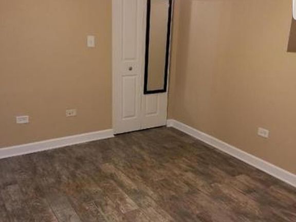 3rd image of 2218 W Granville Ave APT Ge