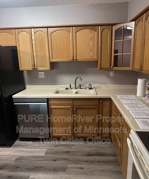 221 Grand Ave W #306