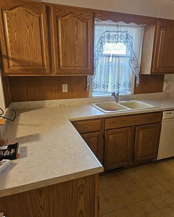 311 Park Ave W, Swea City, IA 50590 Zillow