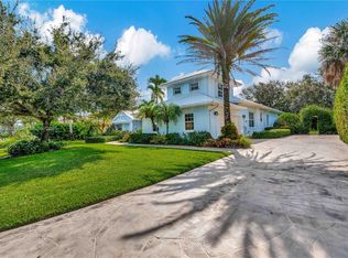 7914 SE Osprey St, Hobe Sound, FL 33455