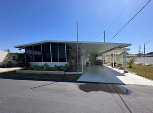 7403 46th Ave N #67, Saint Petersburg, FL 33709
