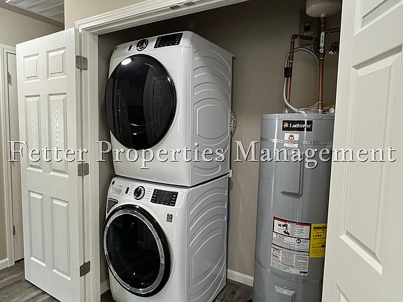 5th image of 5229 Canyon Cir #A