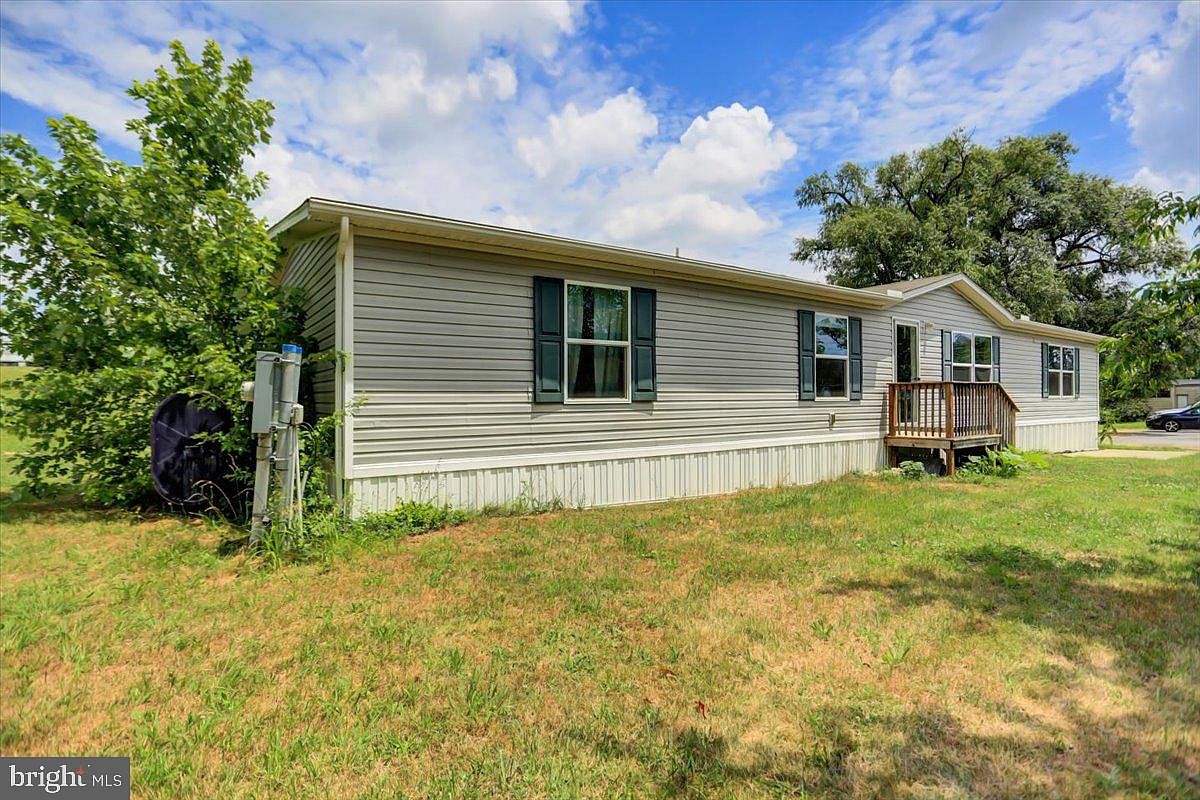 1024 Warm Spring Rd TRAILER 23, Chambersburg, PA 17202 Zillow