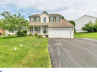 205 Parkview Blvd, Spring City, PA 19475