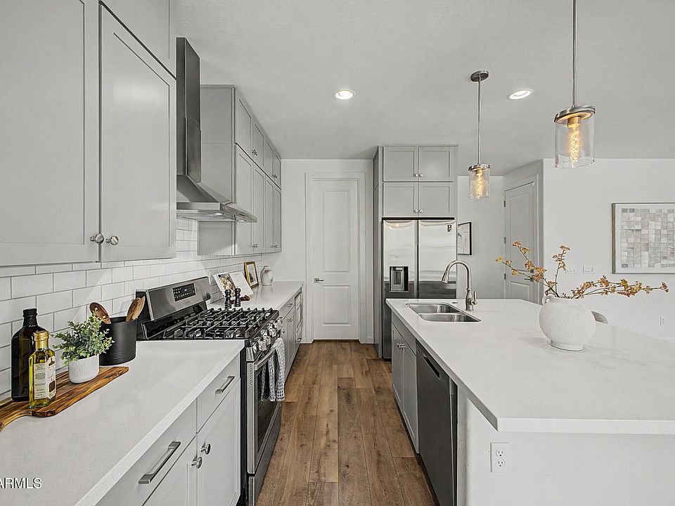 1st image of 3746 E EARLL Drive
