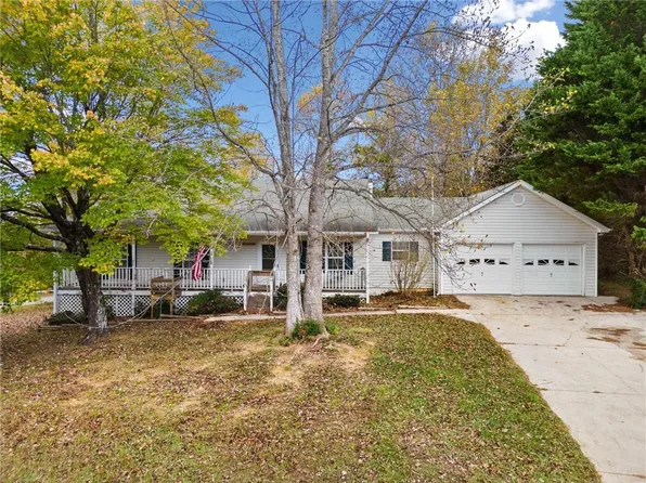 52 Mill Creek Dr, Jasper, GA 30143