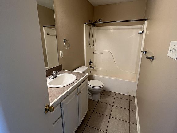5th image of 1504 N Vintage Ln #1
