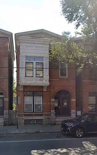 2535 W Chicago Ave #1 Photo 1