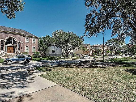 2nd image of 4419 Meyerwood Dr