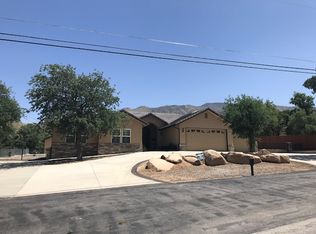 3232 Cook Peak Rd, Lake Isabella, CA 93240