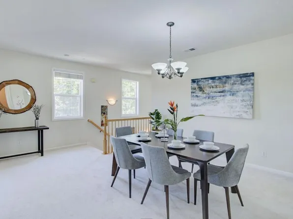 4454 Chancery Ln, Dublin, CA 94568