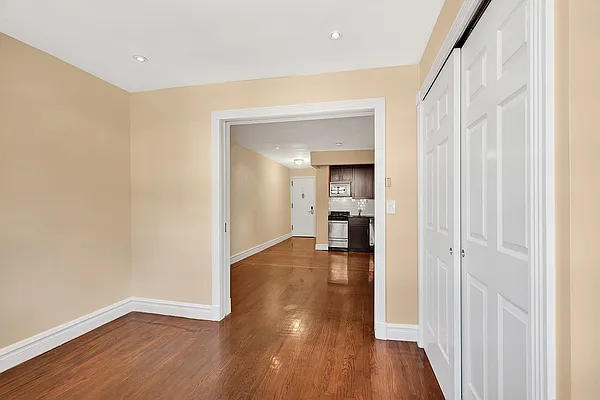 Rented by Cooper & Cooper Real Estate | media 13